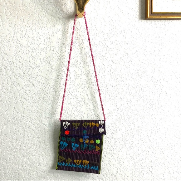 Costume Baldor Mexican Handmade Embroidered Floral Cross Body Bag - Picture 7 of 11